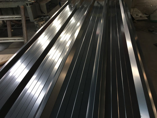 İnşaat için sink kaplı dalgalanmış çelik levha / galvanizli çatı panelleri 20-275g / M2