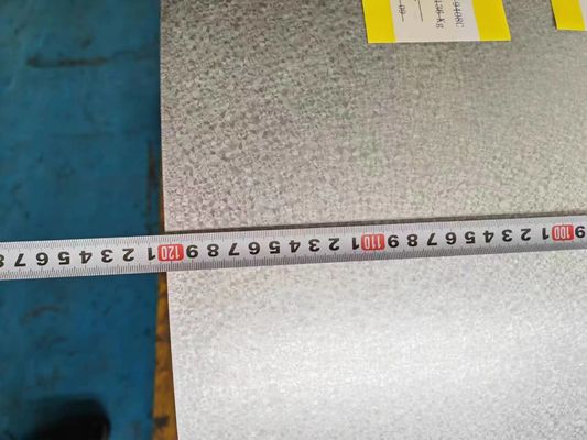 Kaplı Aluzink Çelik Bobin Sertliği 85-90HRB Yaprak Metal Çatı Ruloları