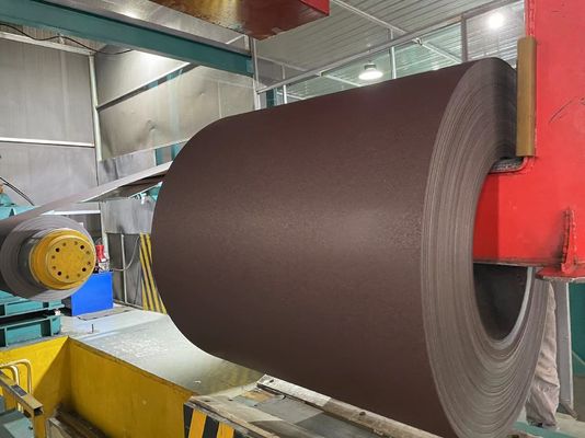 Çizik karşıtı boyalı metal bobinleri 0.2mm-0.70mm önceden boyanmış Matt çelik bobinleri