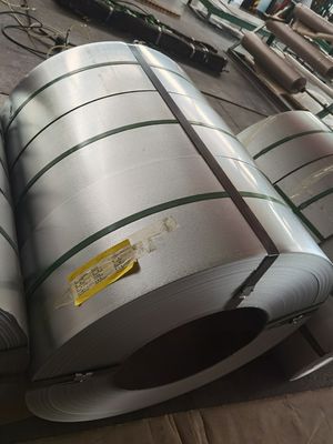 Parlak Sıcak Dolaşımlı Bobin HRC İç Diametresi 508mm Gemi Yapımı / Otomotiv için